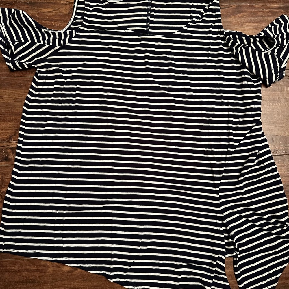 She + Sky Black and White Asymmetrical Blouse